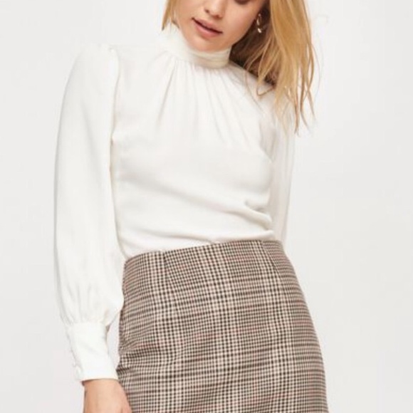 DYNAMITE mock neck open back blouse - Picture 2 of 12